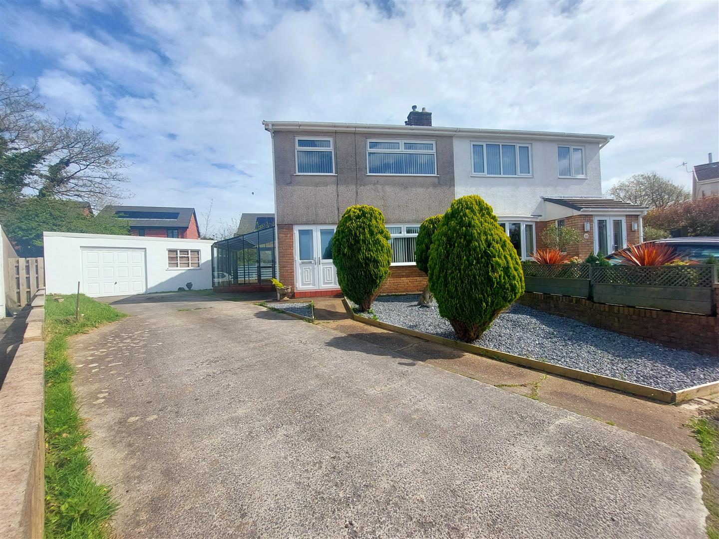 Ffordd Talfan, Garden Village, Gorseinon, Swansea, SA4 4HN